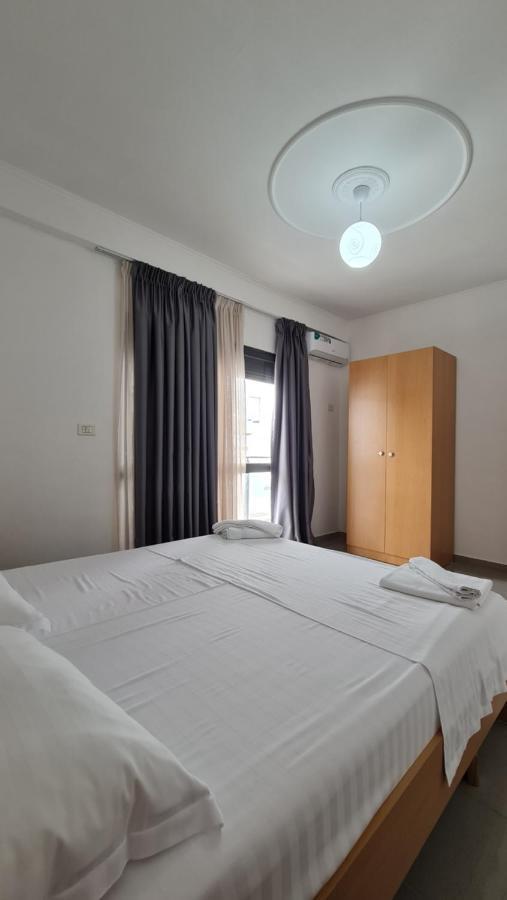 Heming-Way Hotel Durrës Kültér fotó