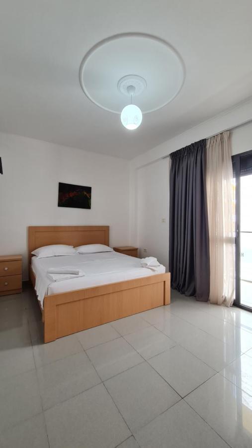 Heming-Way Hotel Durrës Kültér fotó